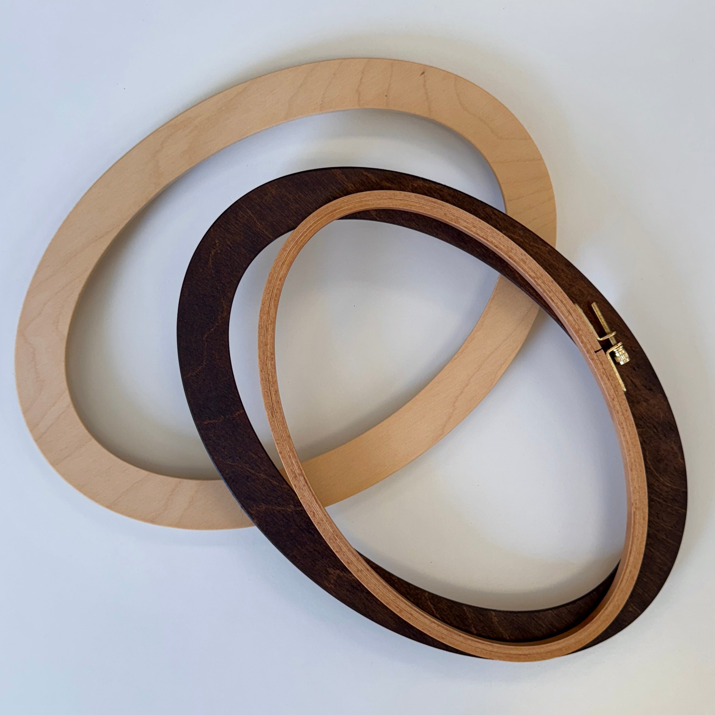 SALE: Oodles of Ovals