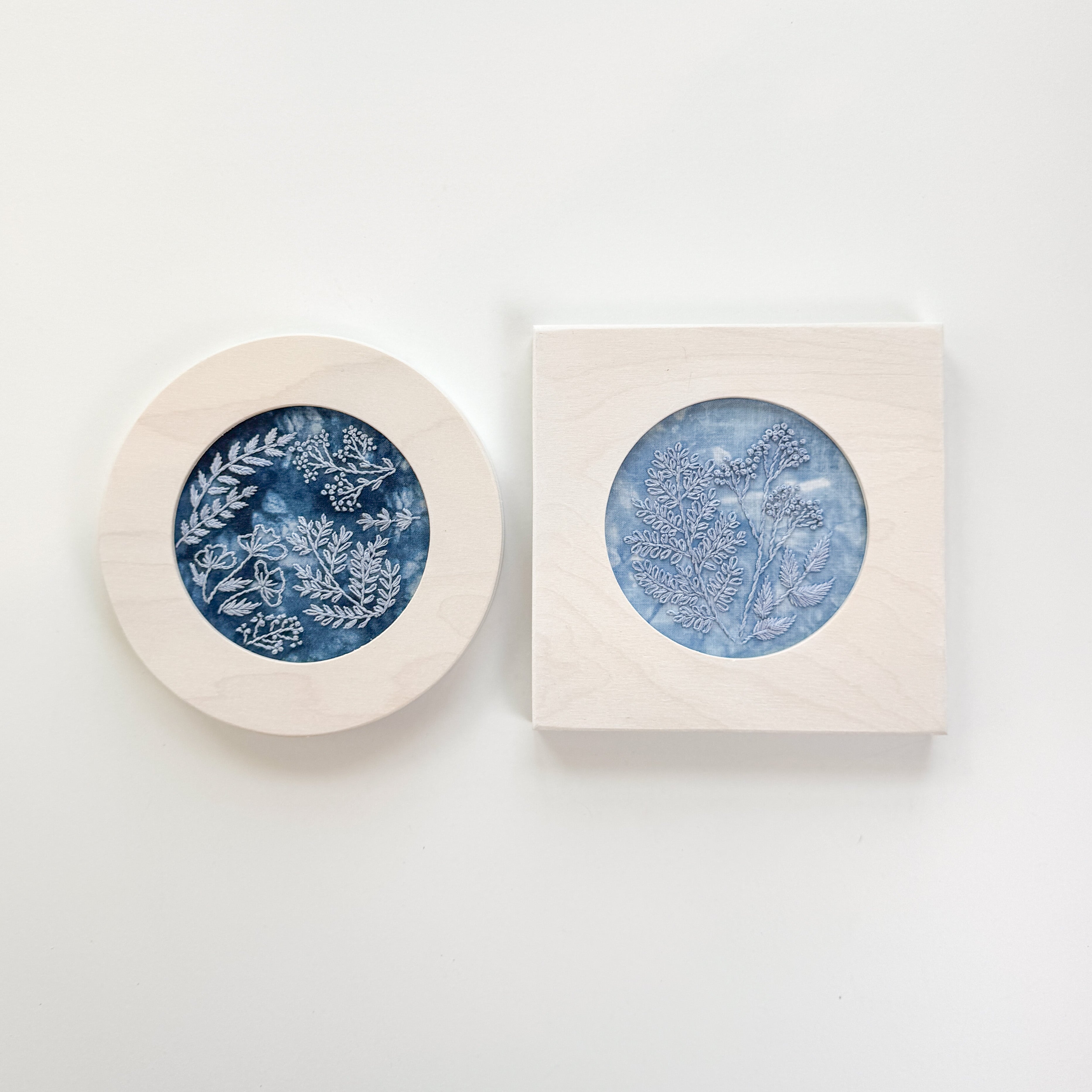 Cyanotype DIY Forage Embroidery Kit with Frame