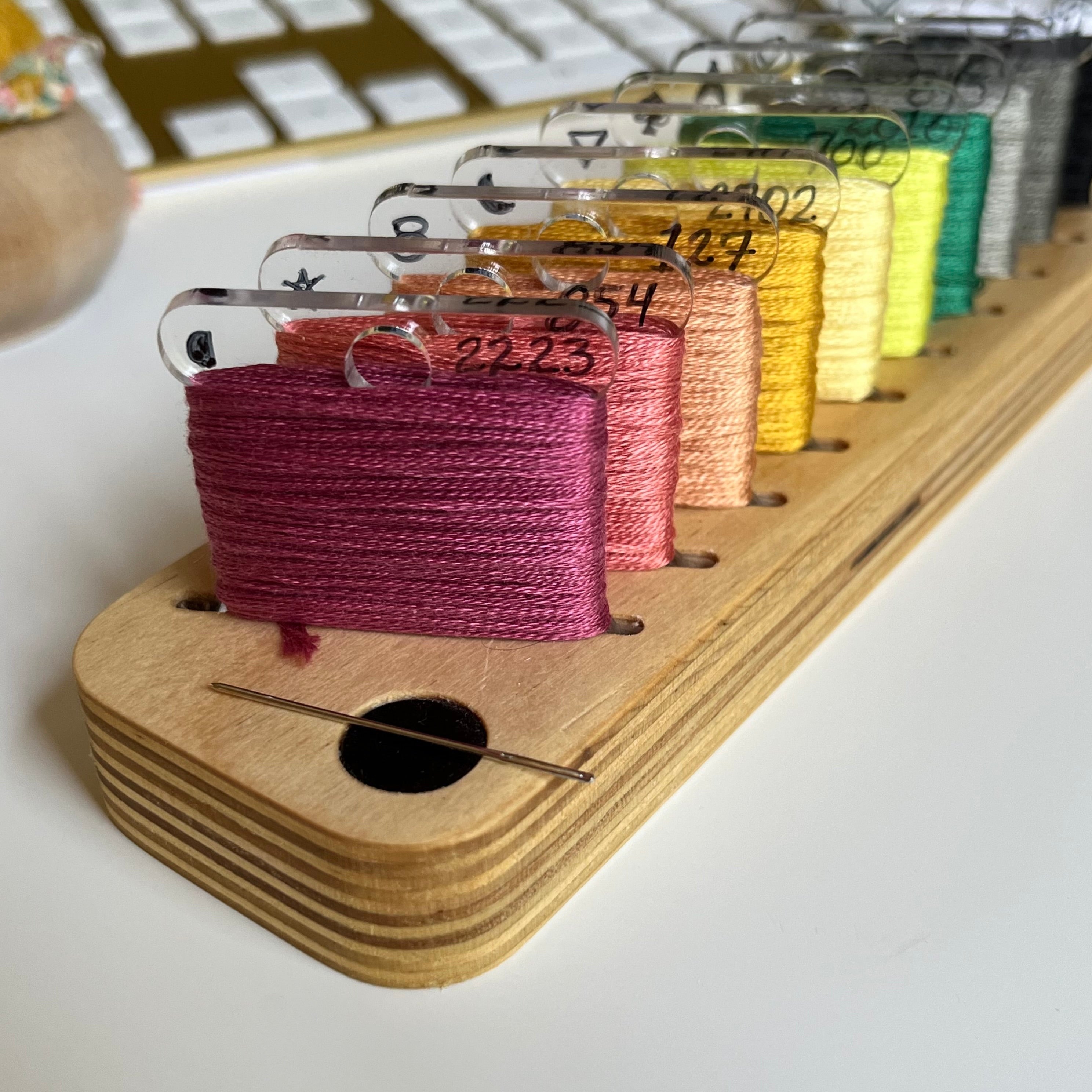 Floss Organization for the Color Purist