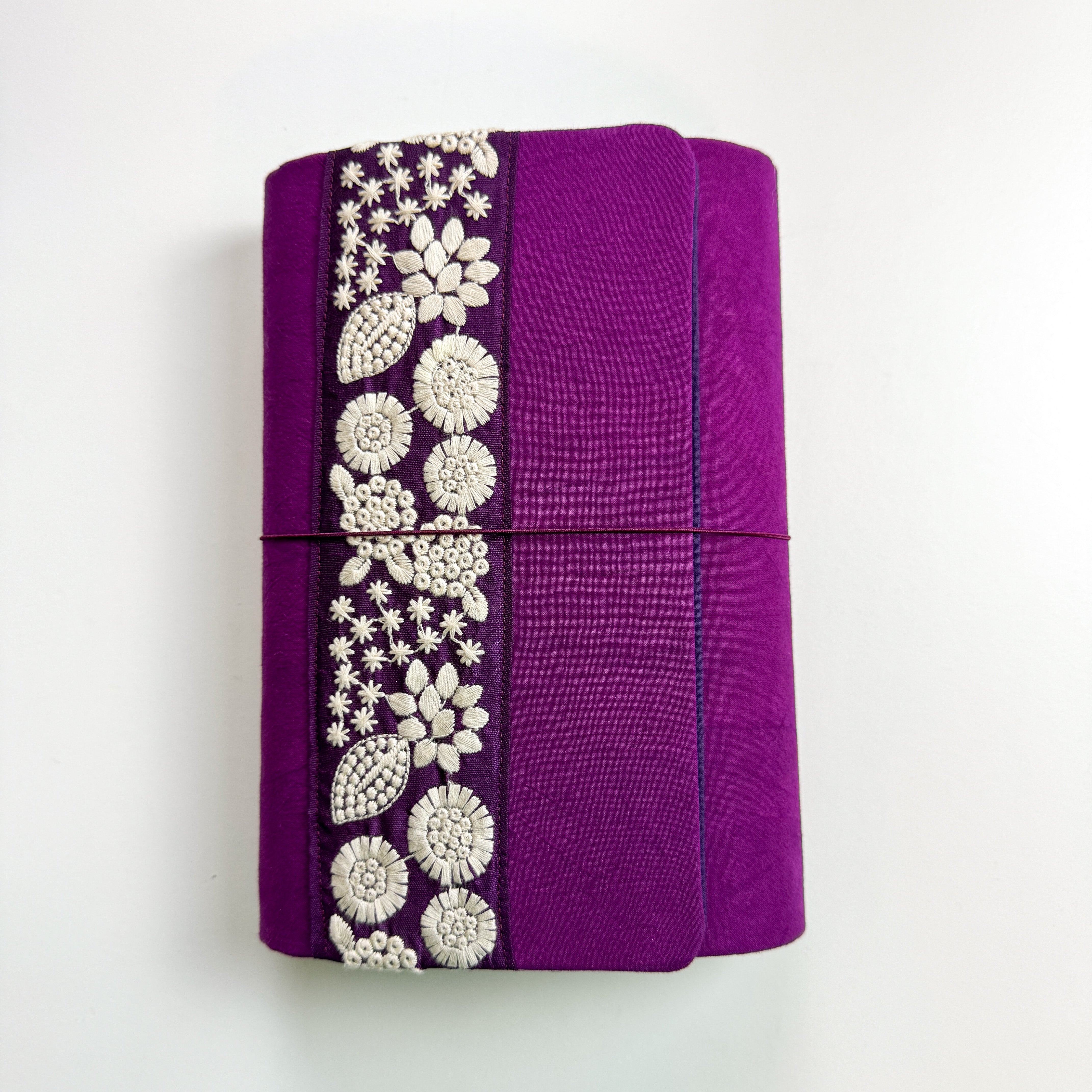 Purple Be-ribboned SAMPLE