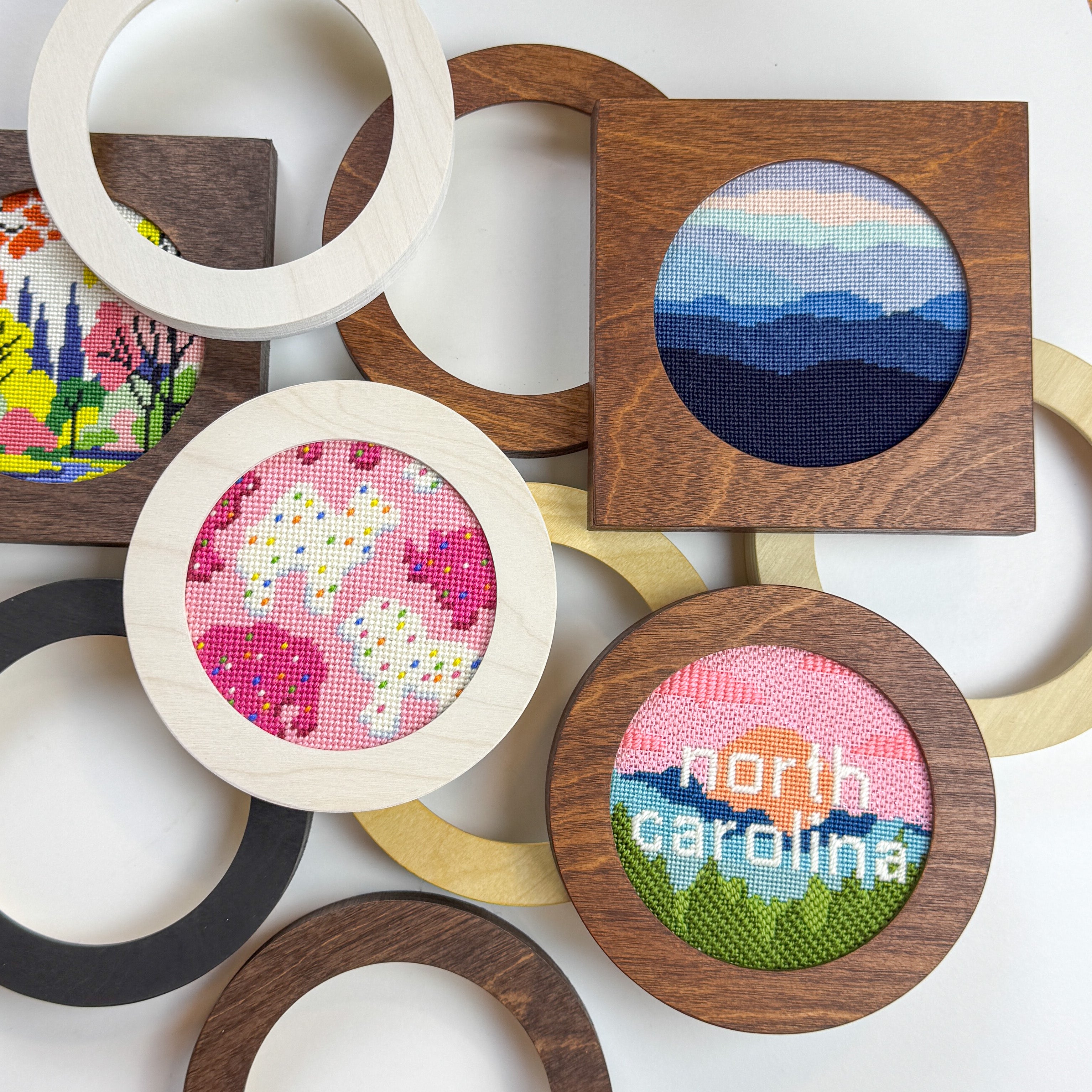 Circle Frames for Needlepoint 4" Rounds