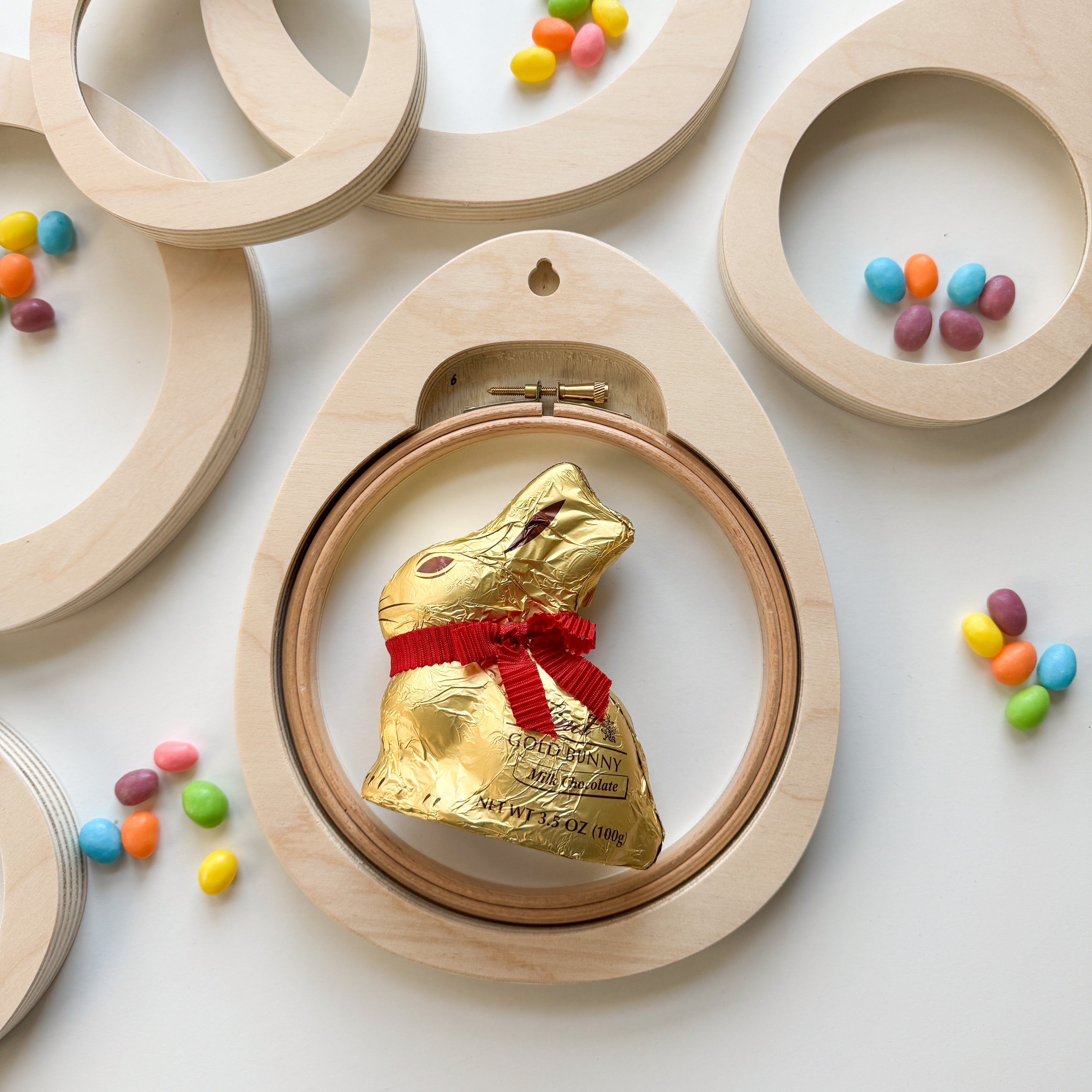 Egg Frame
